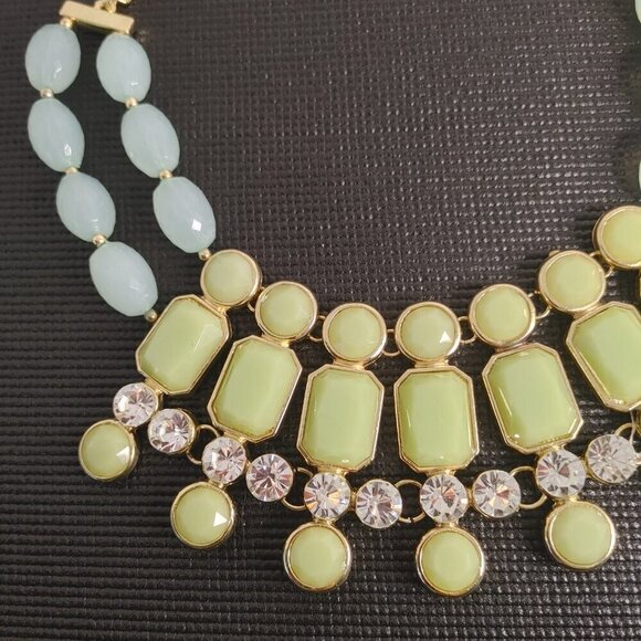 Blubrebar Gold Tone Green Aqua Statement Necklace Beaded Resin Rhinestones - Picture 4 of 8